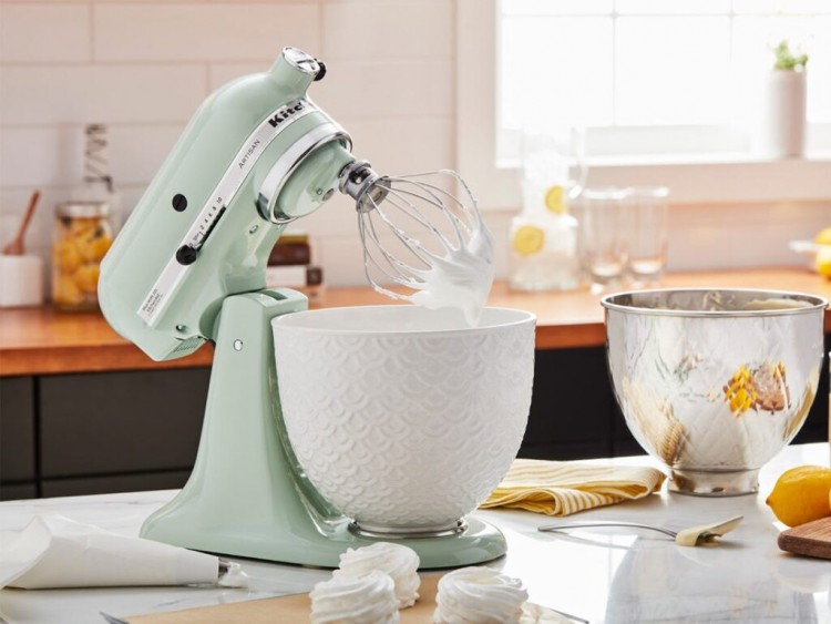 KitchenAid Artisan : faut-il craquer pour ce robot pâtissier ?
