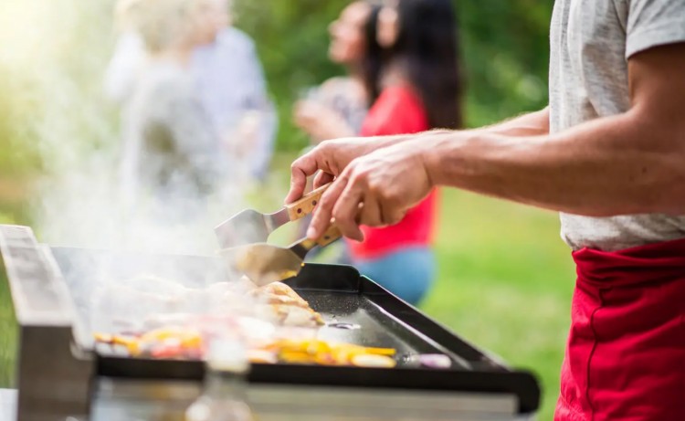 Acheter une plancha de table : comment et laquelle choisir ?